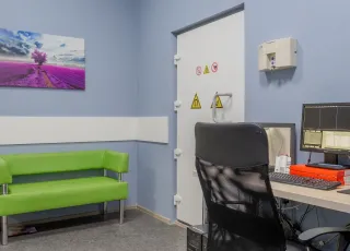 Вход в кабинет МРТ