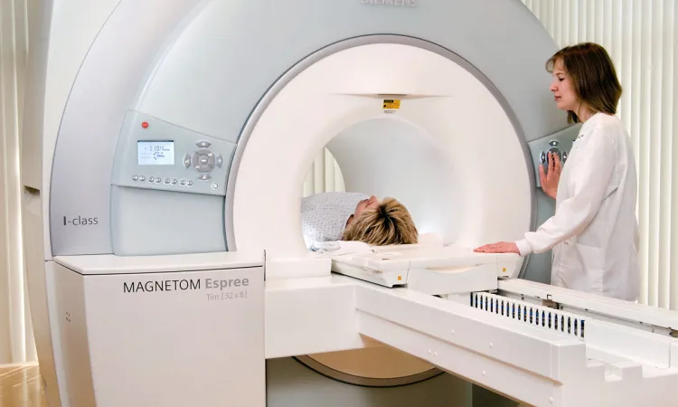 Где сделать МРТ грудного отдела позвоночника в Дегунино?